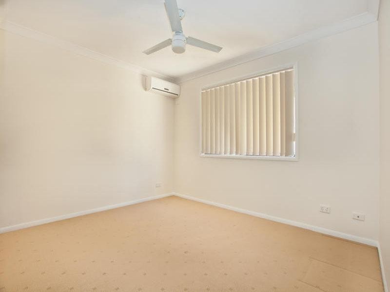 5 Robinia Court, Robina QLD 4226