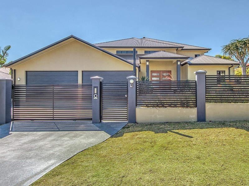 10 Zenith Crescent, Pacific Pines QLD 4211