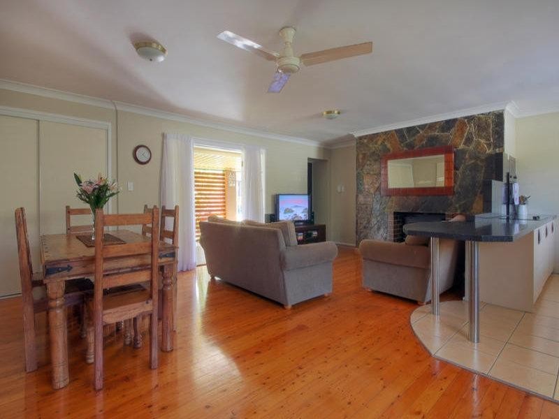 9 Orana Avenue, Southport QLD 4215