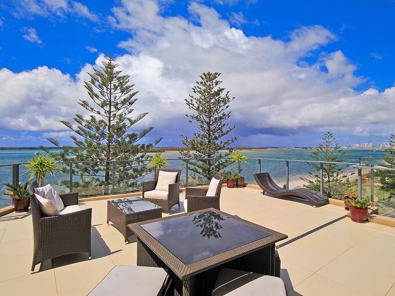 13/508 ‘Shoreline Apartments’, Marine Parade, Biggera Waters QLD 4216