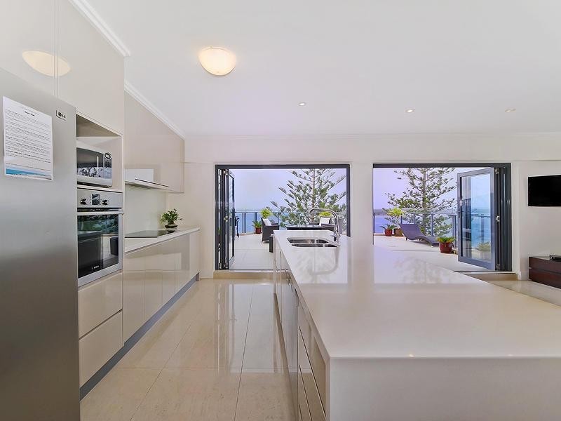 13/508 ‘Shoreline Apartments’, Marine Parade, Biggera Waters QLD 4216