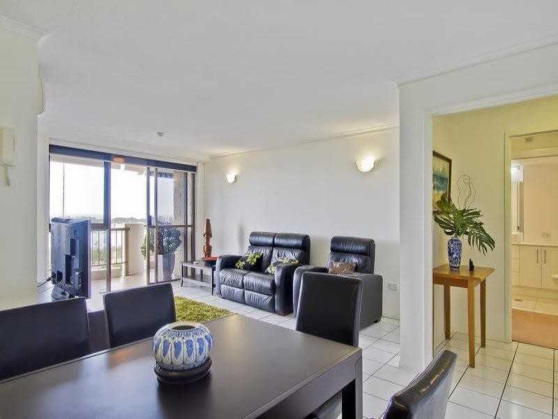 11F/10 ‘Huntington Apartments’, Marine Parade, Southport QLD 4215