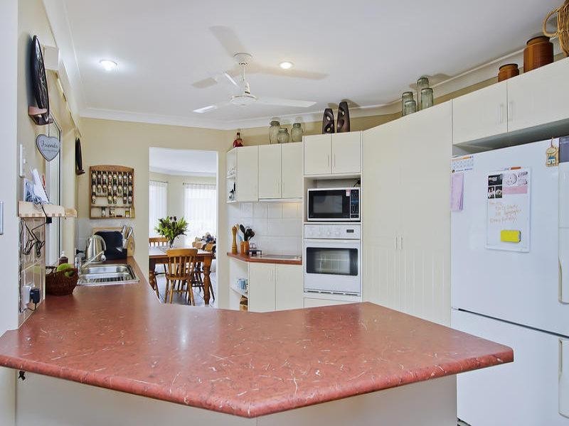 3 Corai Close, Pacific Pines QLD 4211