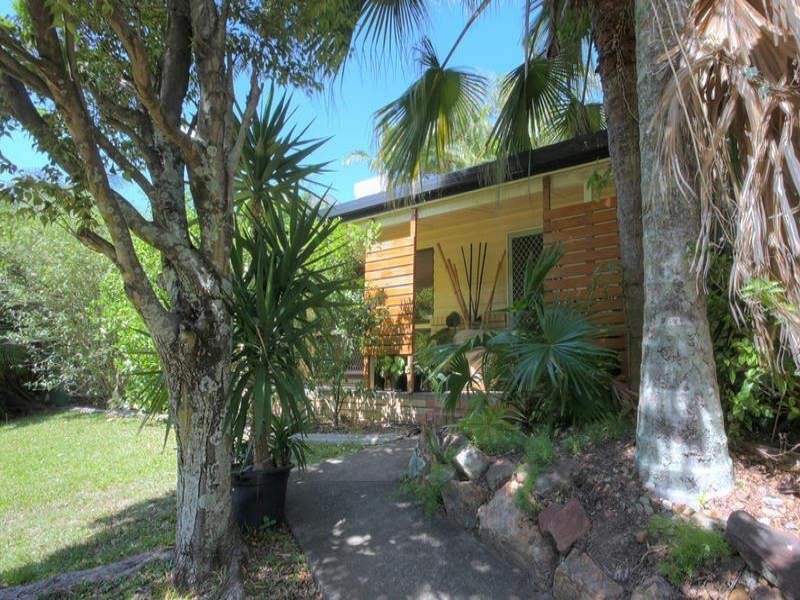 106 Plateau Crescent, Carrara QLD 4211