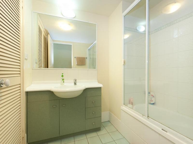 66 Marine Parade, Southport QLD 4215