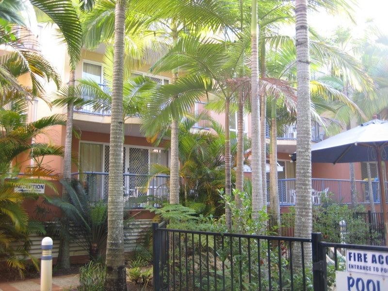 9/45 ‘Blue Waters’, Frank Street, Labrador QLD 4215