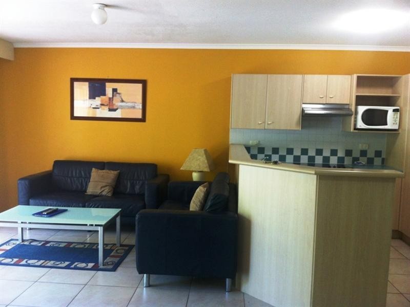 9/45 ‘Blue Waters’, Frank Street, Labrador QLD 4215