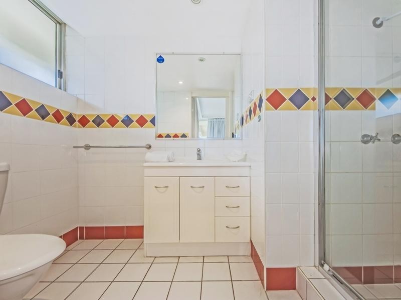 1201 ‘Baronnet’, 12 Enderley Avenue, Surfers Paradise QLD 4217