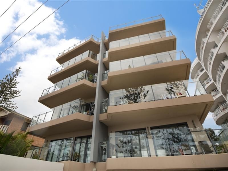 10/508 ‘Shoreline Apartments’, Marine Parade, Biggera Waters QLD 4216