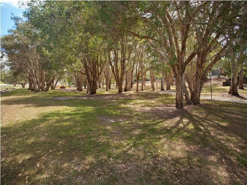 30 Nyora Street, Southport QLD 4215