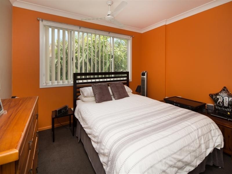 24 Crenshaw Court, Parkwood QLD 4214
