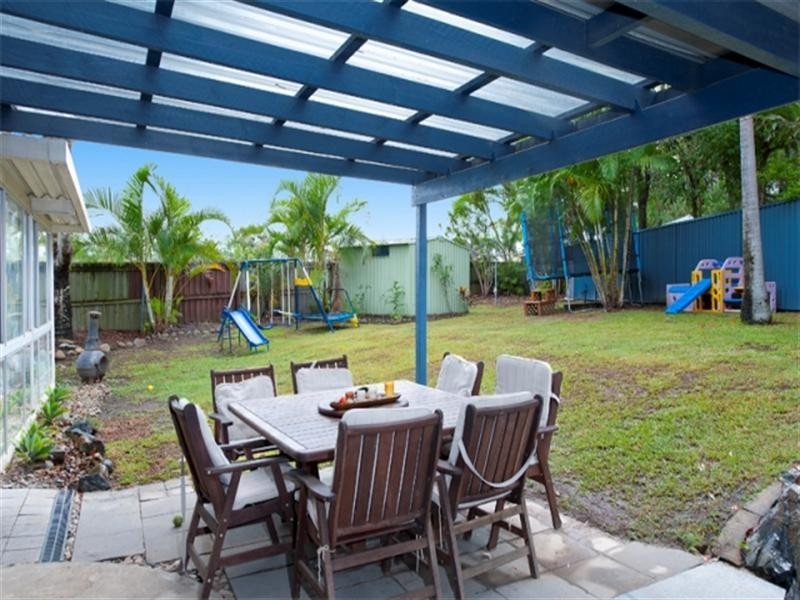 2/19 Corunna Crescent, Ashmore QLD 4214