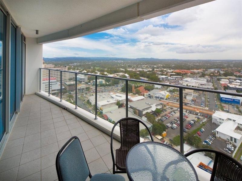 32207/9 Lawson Street, Southport QLD 4215