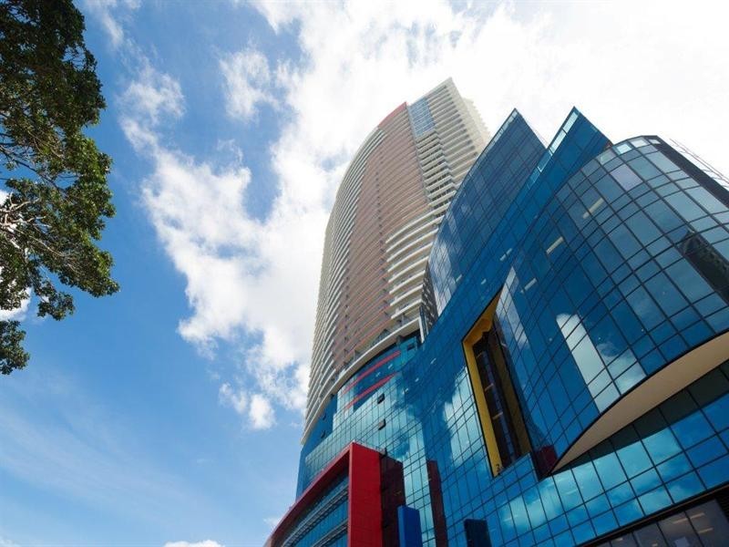 32207/9 Lawson Street, Southport QLD 4215