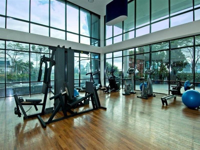 32207/9 Lawson Street, Southport QLD 4215