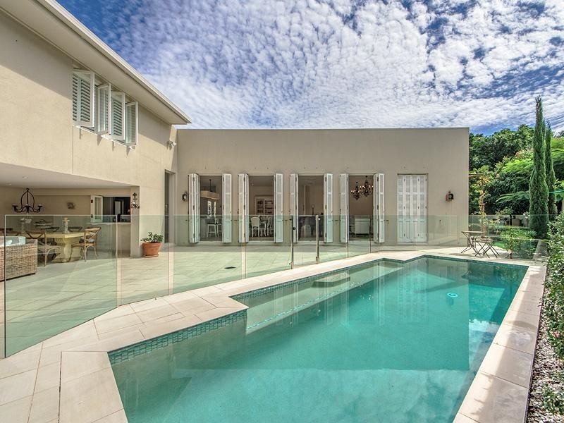 13 Kapala Street, Southport QLD 4215