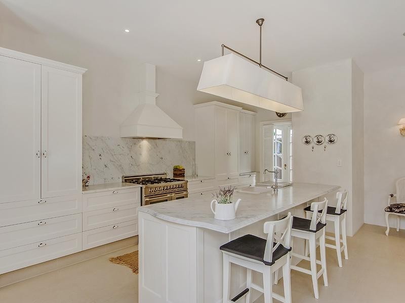 13 Kapala Street, Southport QLD 4215