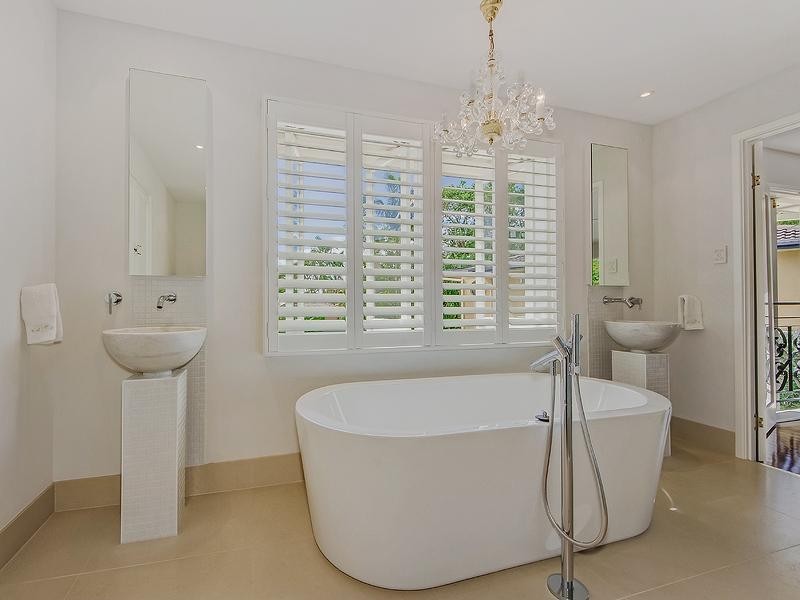 13 Kapala Street, Southport QLD 4215