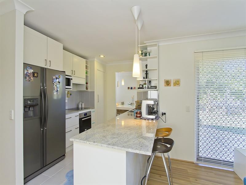 2 Meru Close, Southport QLD 4215