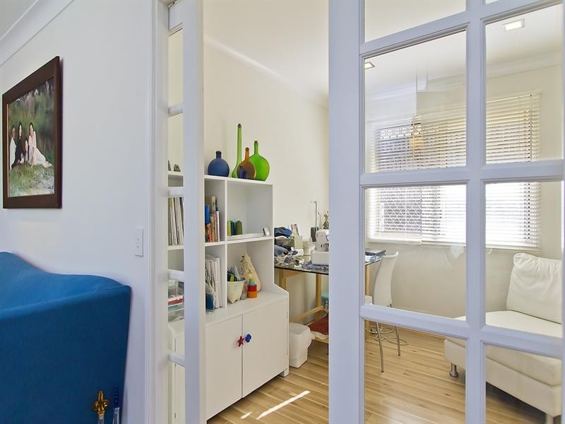 2 Meru Close, Southport QLD 4215