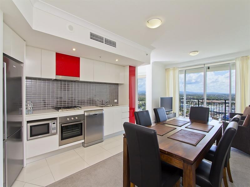 21607/5 Lawson Street, Southport QLD 4215