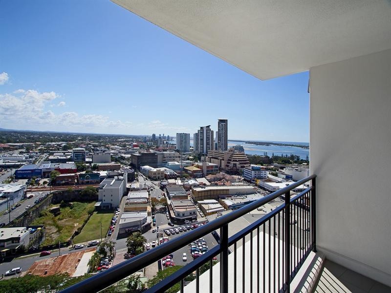 21607/5 Lawson Street, Southport QLD 4215