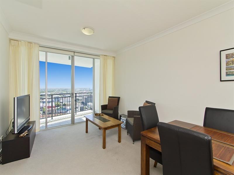 21607/5 Lawson Street, Southport QLD 4215