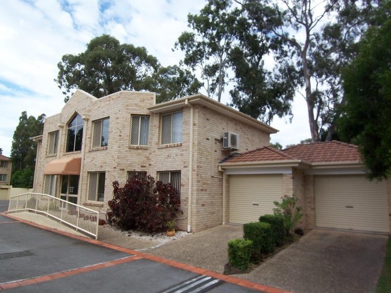 33 Irismay Gardens. Worendo Street, Southport QLD 4215