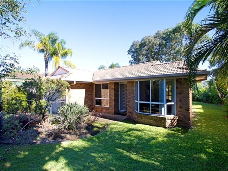 17 Forest Hills Court, Parkwood QLD 4214