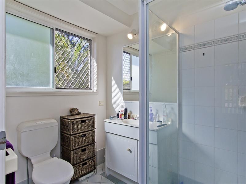 145 Henry Cotton Drive, Parkwood QLD 4214