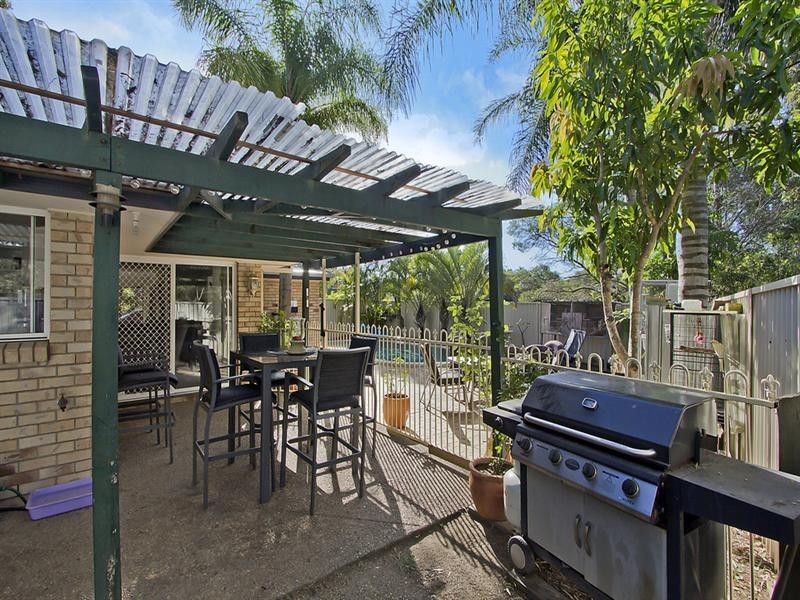 145 Henry Cotton Drive, Parkwood QLD 4214