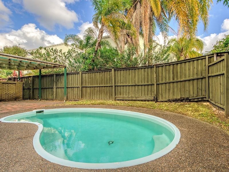 8/36 Government Road, Labrador QLD 4215