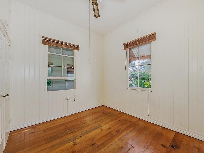 18 Norman Street, Southport QLD 4215