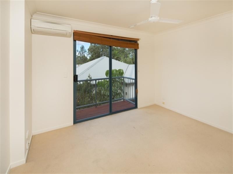 8/118 Ridgeway Avenue, Southport QLD 4215