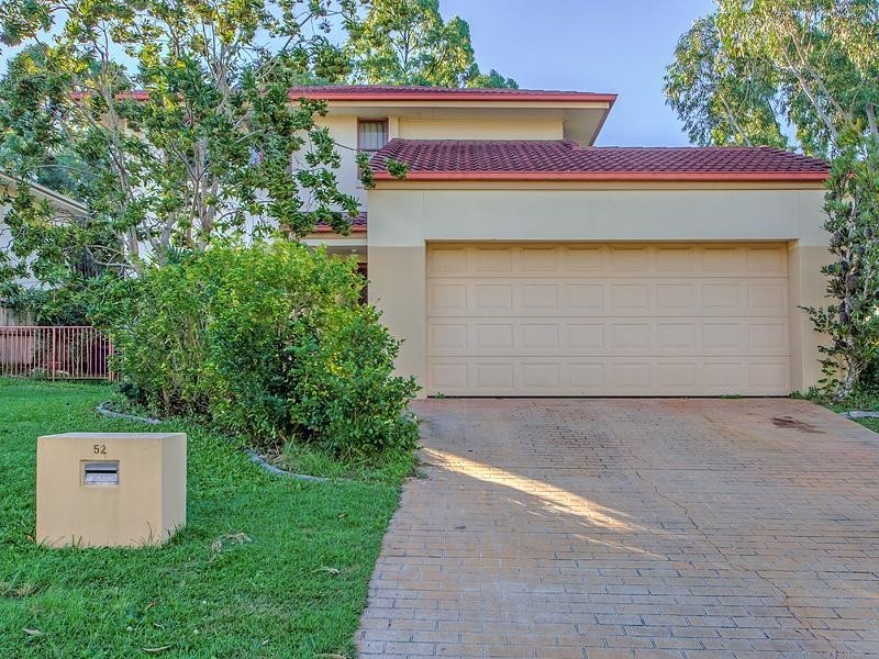 52 Clear River Boulevard, Ashmore QLD 4214