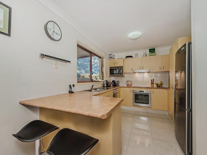 52 Clear River Boulevard, Ashmore QLD 4214