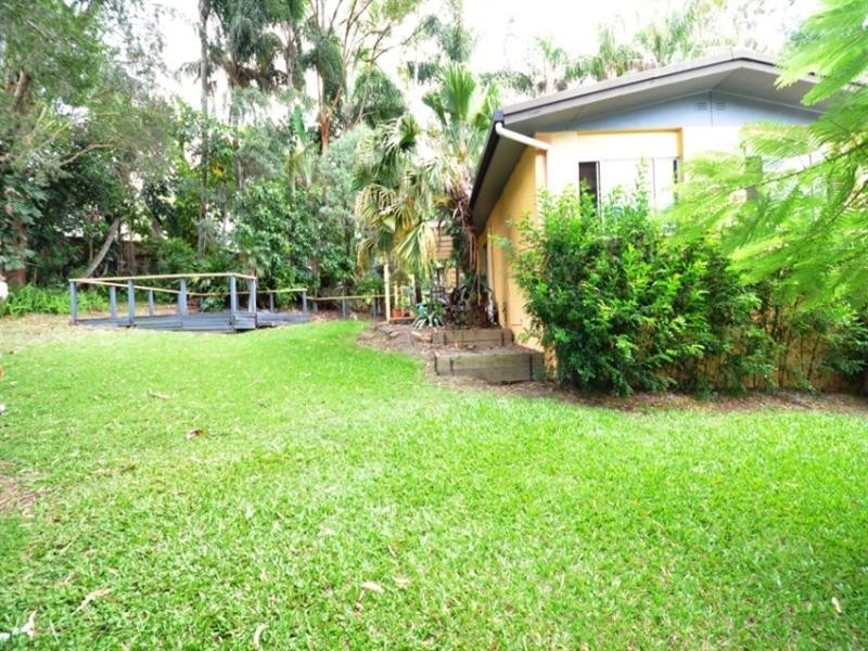 56 Kindra Avenue, Southport QLD 4215