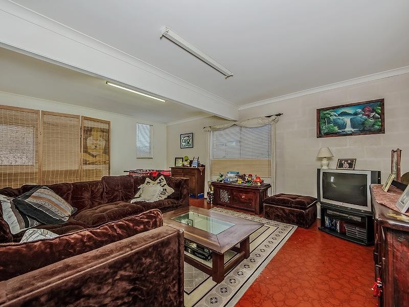 105 Regatta Parade, Southport QLD 4215