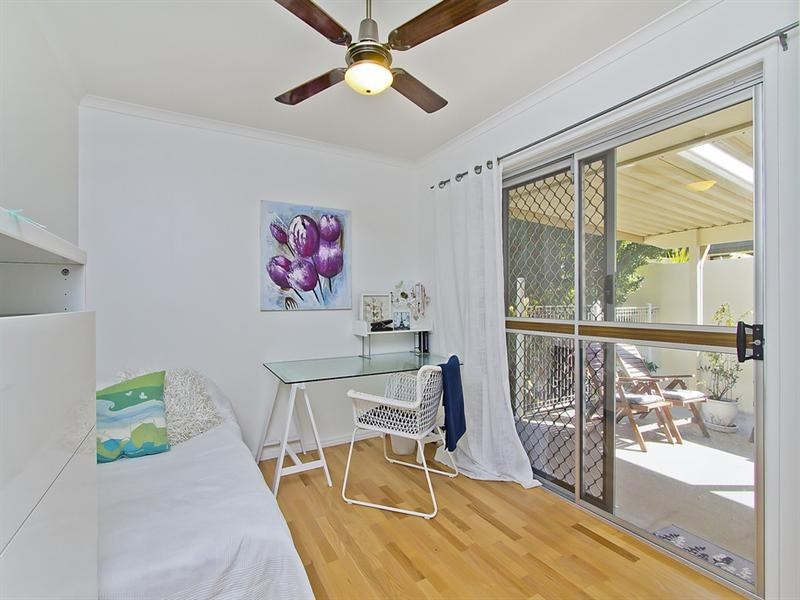 36 Harran Street, Southport QLD 4215