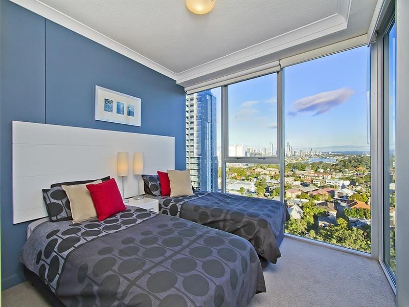 21406/5 Lawson Street, Southport QLD 4215