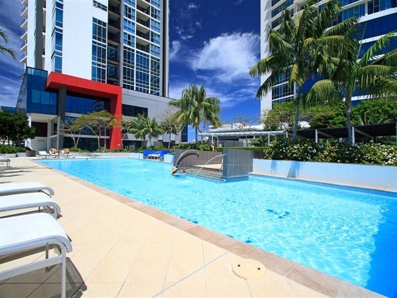 21406/5 Lawson Street, Southport QLD 4215