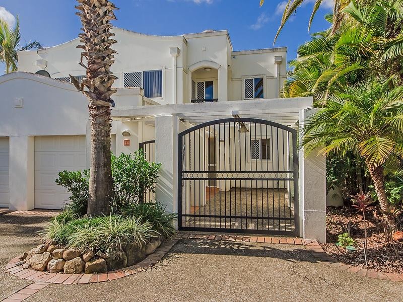 16 Adriana ‘Adelphi Springs’ 100 Cotlew St East, Southport QLD 4215