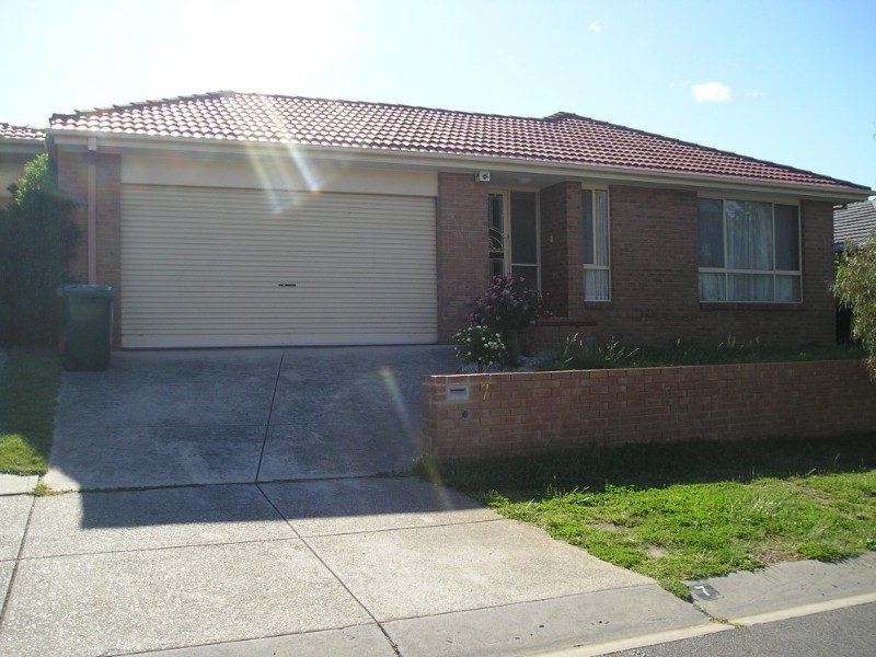 7 Brett Court, Sunbury VIC 3429
