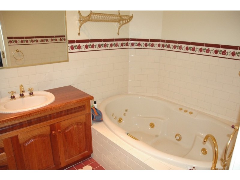 3 Longstaff Way, Sunbury VIC 3429