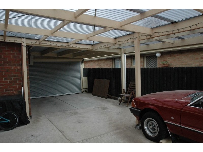 36 Sorbonne Drive, Sunbury VIC 3429