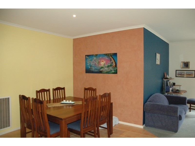 4 Doig Place, Sunbury VIC 3429