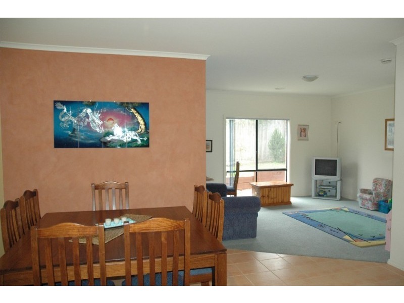 4 Doig Place, Sunbury VIC 3429