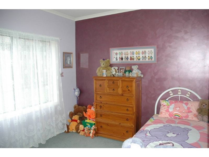 4 Doig Place, Sunbury VIC 3429