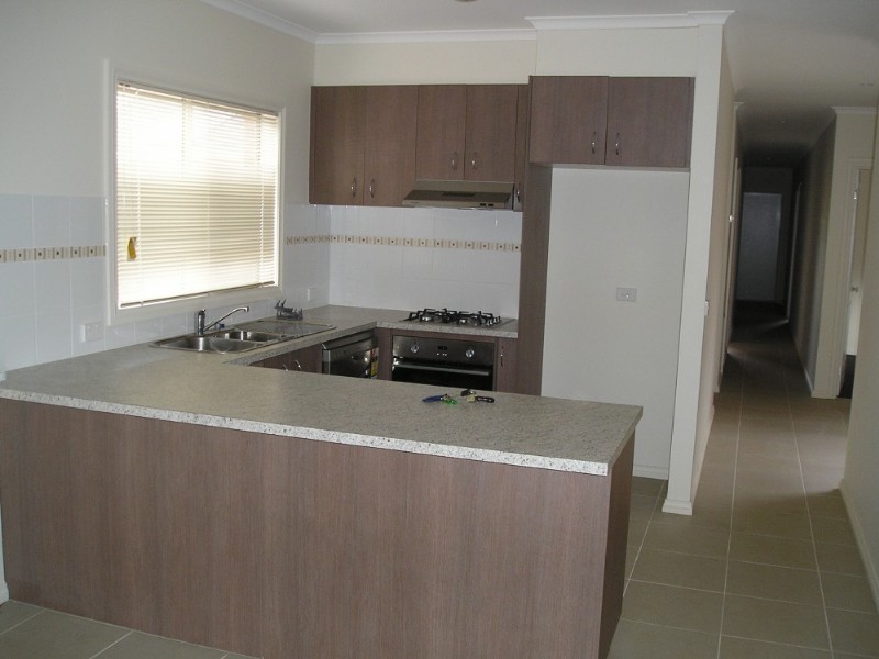 747B Elizabeth Drive, Sunbury VIC 3429