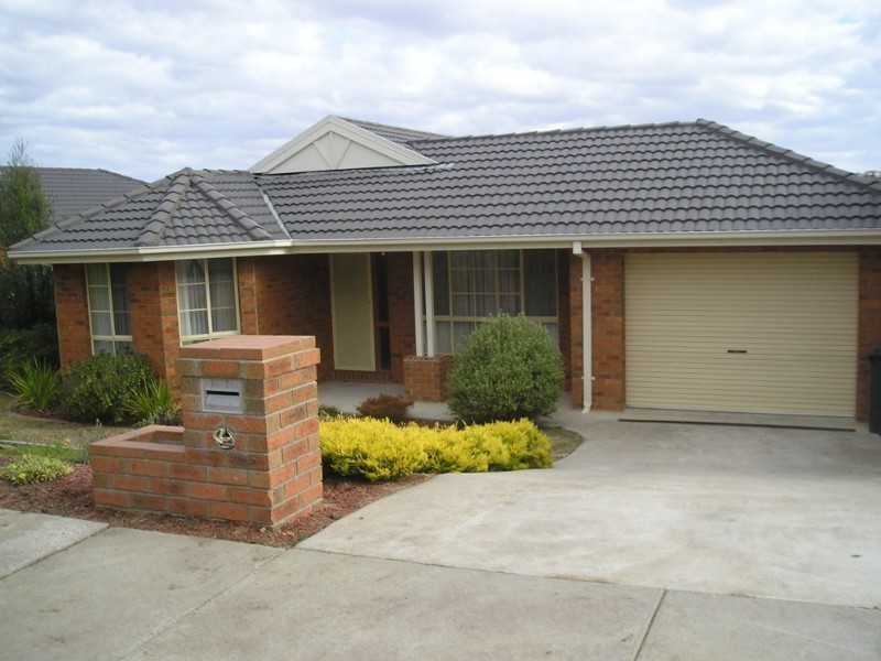 9 Dadswell Court, Sunbury VIC 3429
